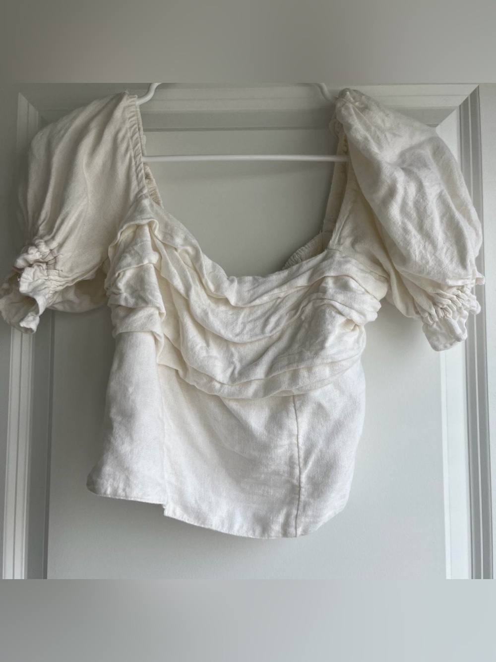 Abercrombie & Fitch Puff Sleeve Blouse - Picture 2 of 3